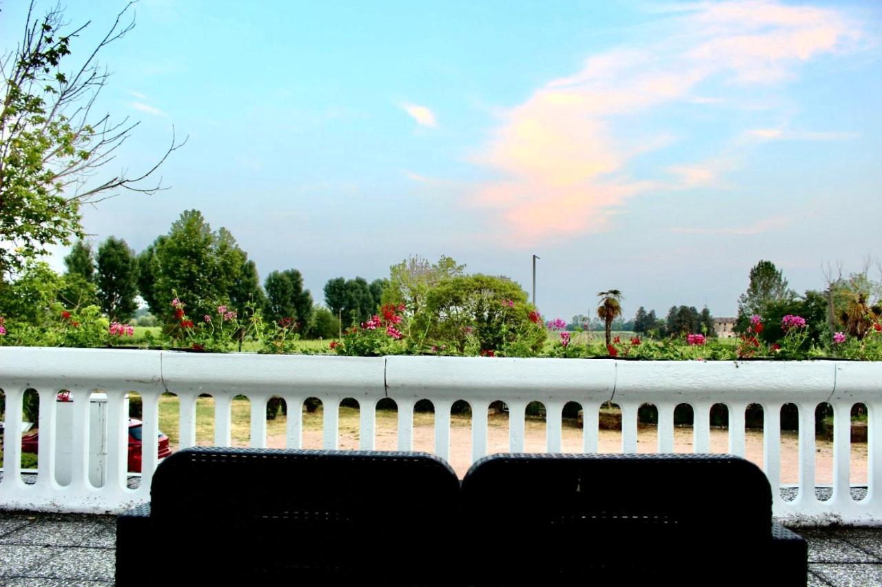 A.G. Holiday Hotel Sirmione Exterior photo