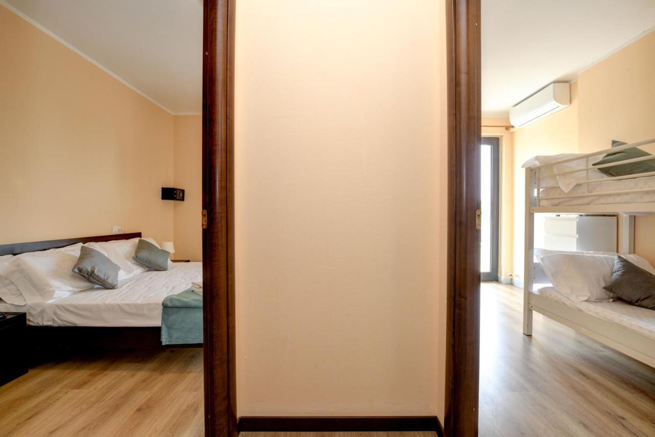 A.G. Holiday Hotel Sirmione Exterior photo