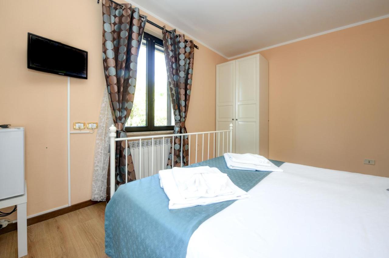 A.G. Holiday Hotel Sirmione Exterior photo