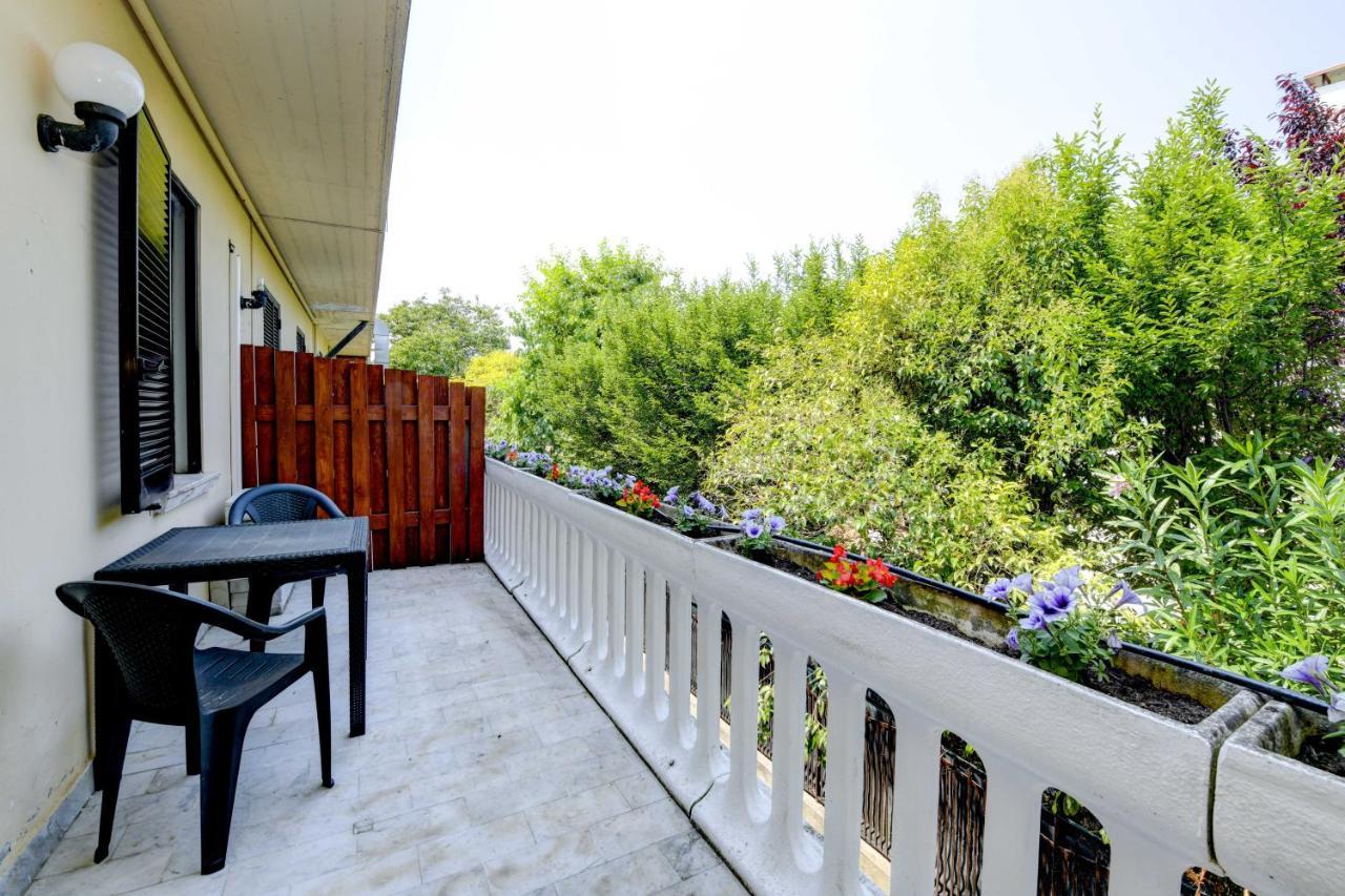A.G. Holiday Hotel Sirmione Exterior photo